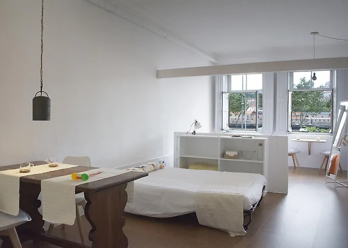 Goabio Studio River View *